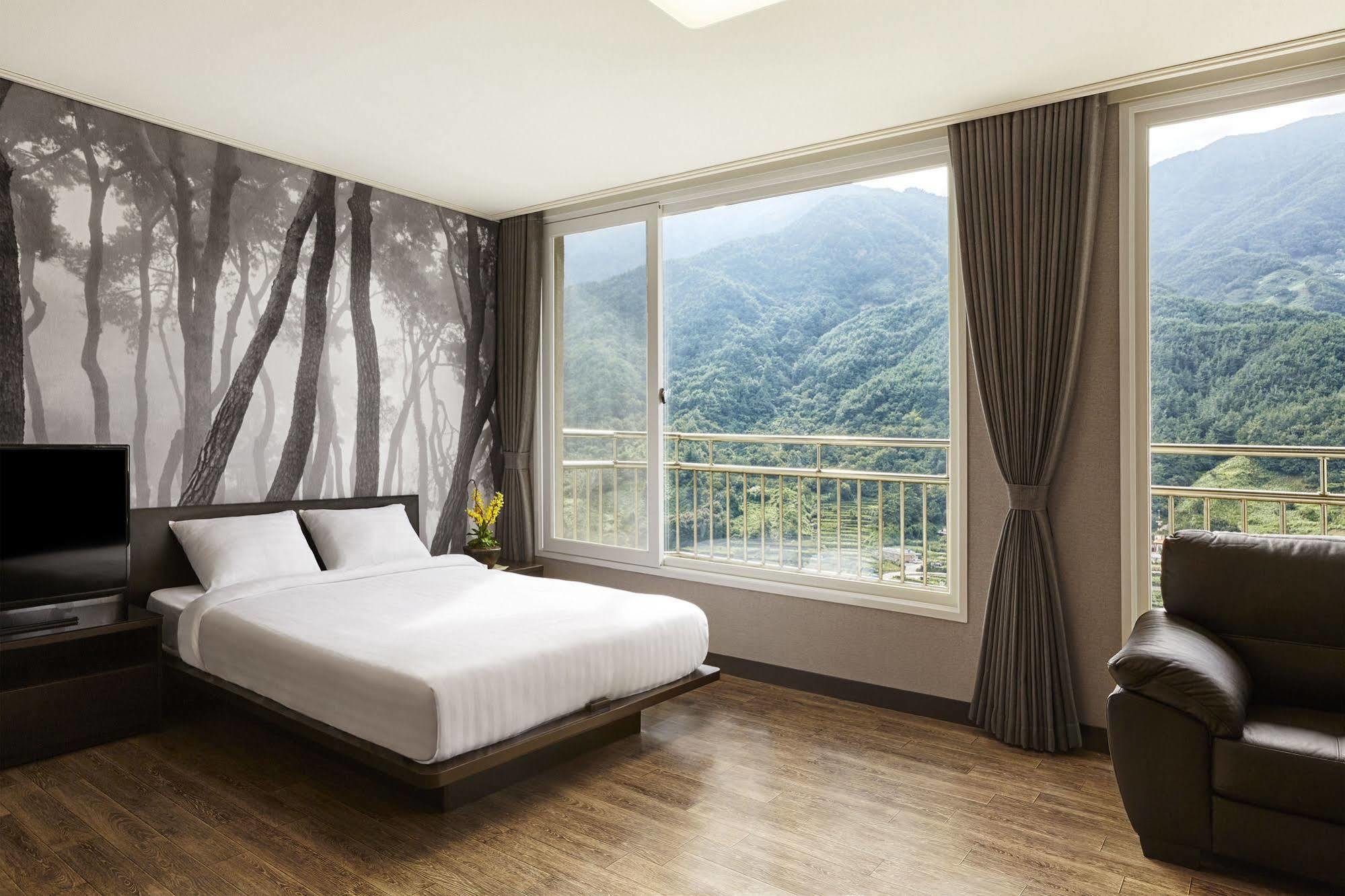 Kensingtonresort Jirisanhadong Hadong
